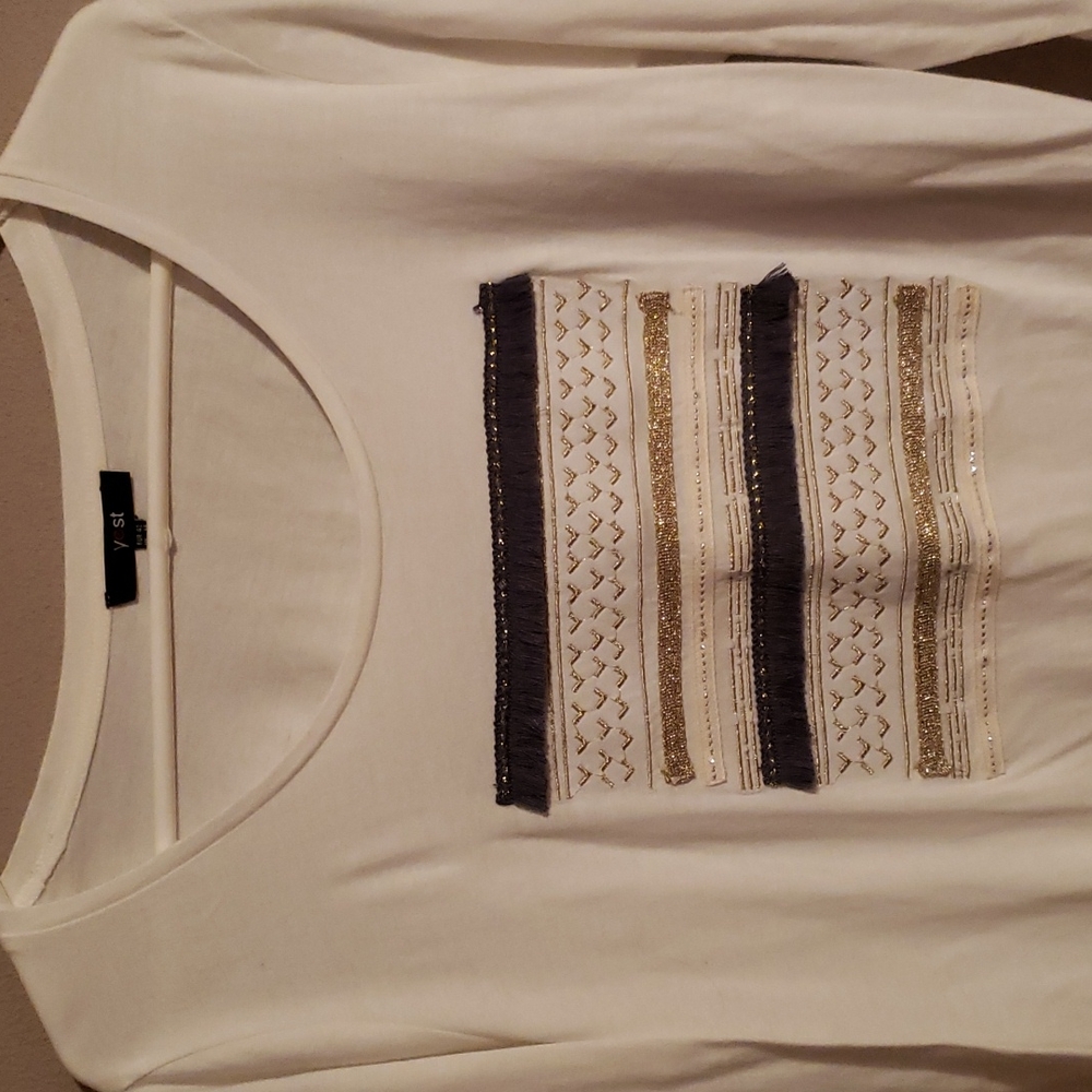 Cute Yest top, new without tags!